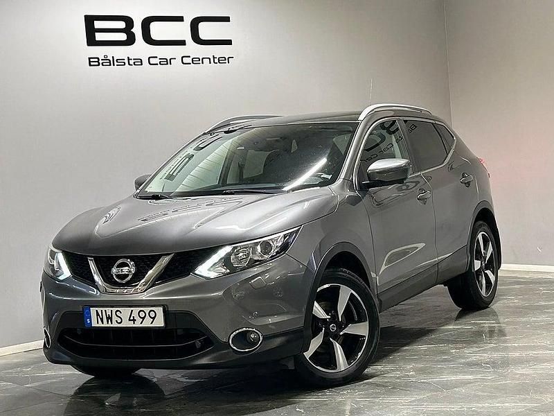 Grå Begagnad 2016 Nissan Qashqai SUV | 109 900 kr (Marknadspris) - Bild 1/3