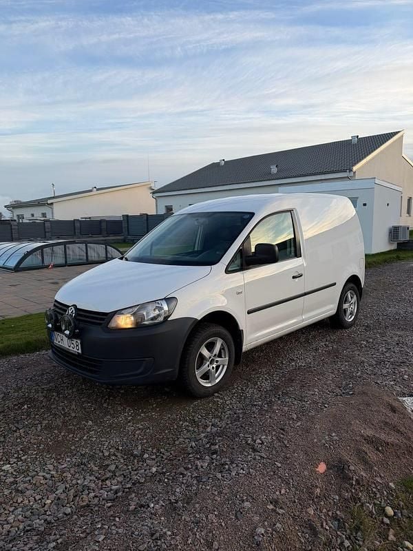 Begagnad 2013 VW Caddy Minibuss | 60 000 kr (Marknadspris) - Bild 1/4