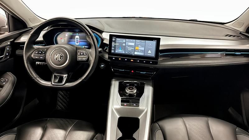 Begagnad MG MG5 EV 114 kW (156 HK) 2022 Silver Kombi