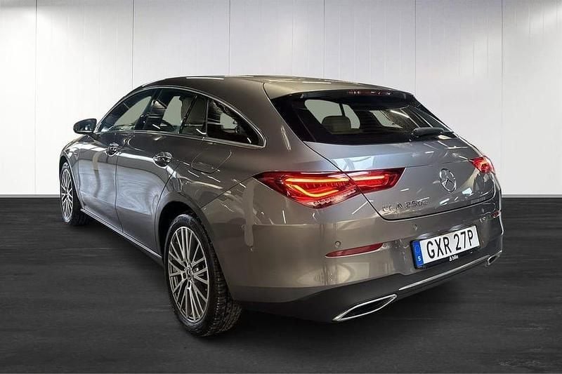 Begagnad Mercedes CLA250 Shooting Brake 220 HK (161 kW) 2021 Grå Kombi