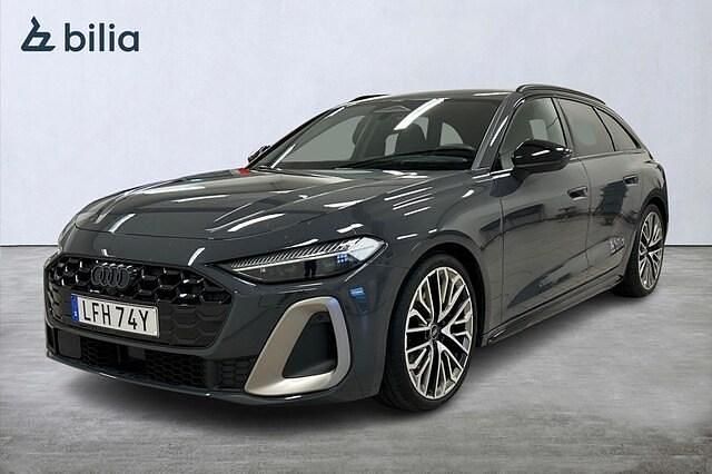 Magnetgrå Begagnad 2024 Audi A5 S-Line Sportkupé | 599 000 kr (Dyr) - Bild 1/4