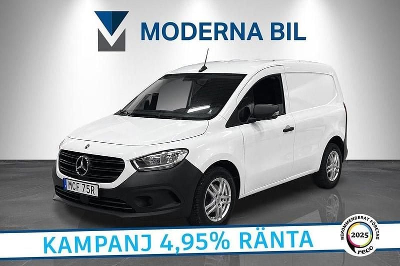 Vit Begagnad 2023 Mercedes Citan 110 Van | 224 900 kr (Marknadspris) - Bild 1/4
