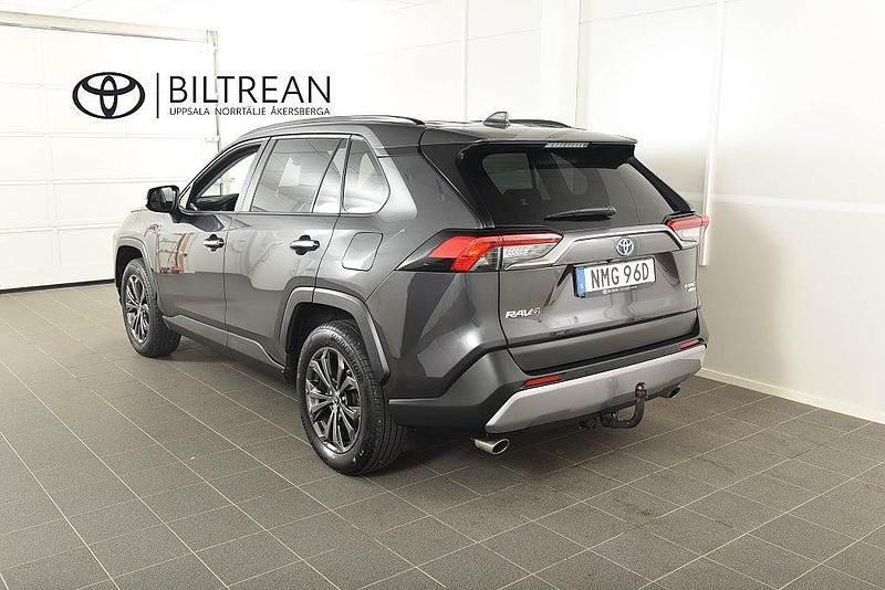 Begagnad Toyota RAV4 Hybrid Executive 222 HK (163 kW) 2023 Mörkgrå (grå metallic) SUV