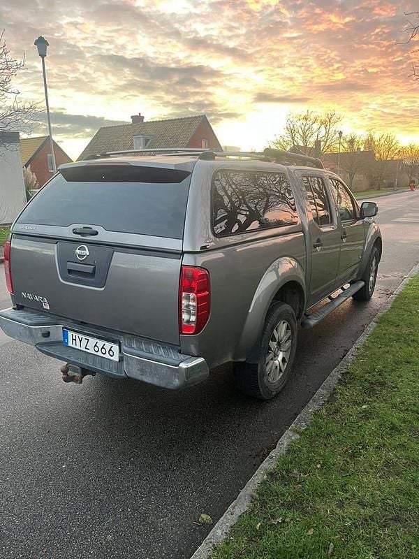Begagnad 2015 Nissan Navara Pickup | 149 000 kr (Bra pris) - Bild 1/3