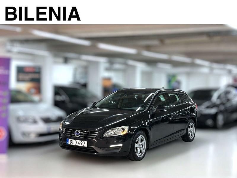 Svart Begagnad 2014 Volvo V60 Kinetic Kombi | 134 900 kr (Marknadspris) - Bild 1/3