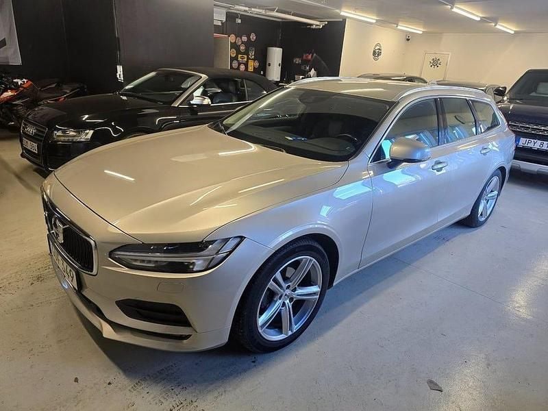 Ljusbrun Begagnad 2017 Volvo V90 Business Edition Kombi | 195 000 kr (Marknadspris) - Bild 1/4