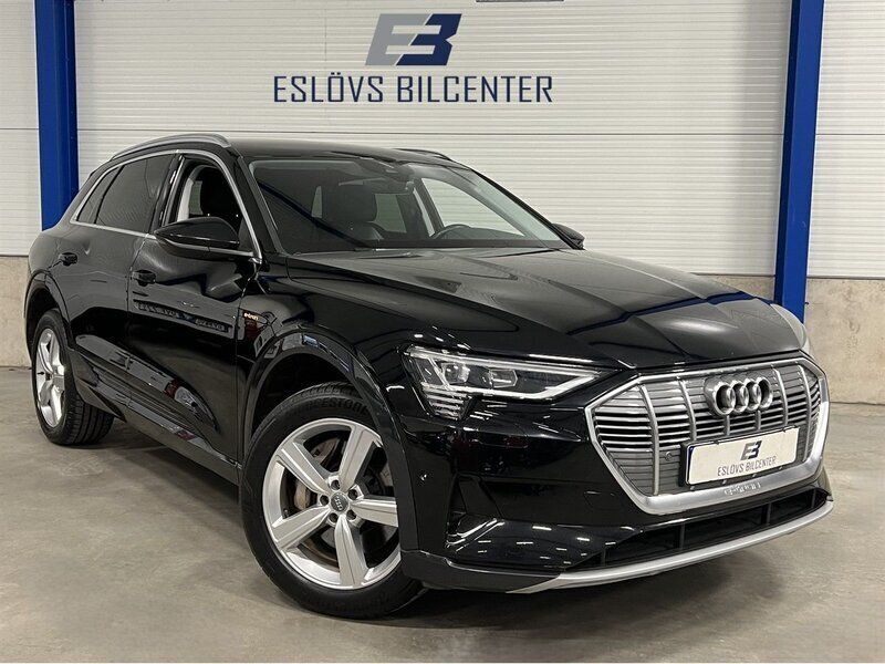 Svart Begagnad 2020 Audi e-tron SUV | 339 990 kr (Lite dyr) - Bild 1/4