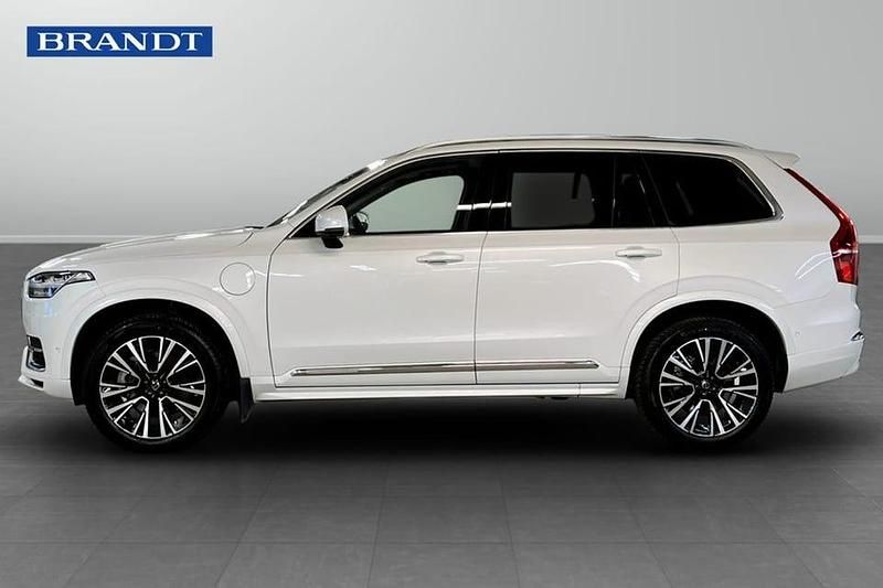 Begagnad Volvo XC90 Plus 462 HK (339 kW) 2024 Vit SUV