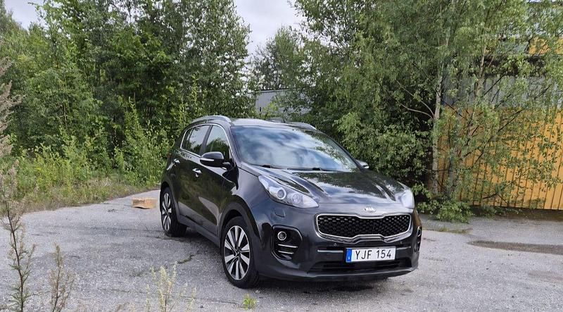 Svart Begagnad 2017 Kia Sportage Advance SUV | 149 900 kr (Bra pris) - Bild 1/4