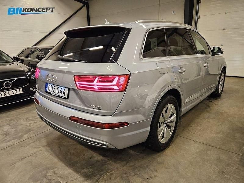 Begagnad Audi Q7 258 HK (189 kW) 2016 Silver SUV