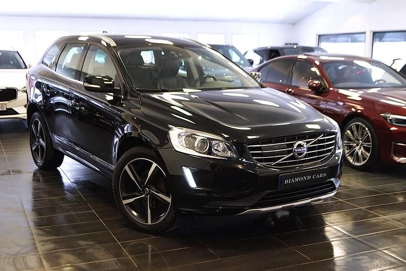 Begagnad Volvo XC60 192 HK (141 kW) 2017 Svart SUV
