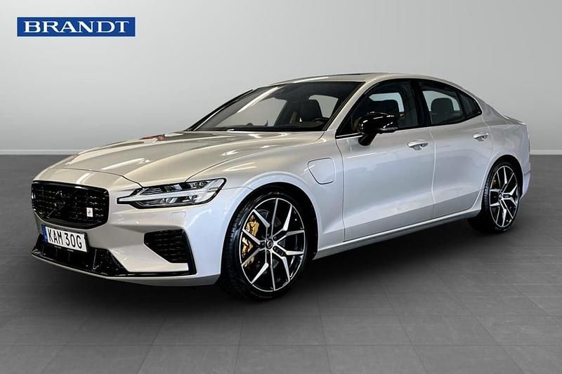 Silver Begagnad 2020 Volvo S60 Sedan | 399 900 kr (Marknadspris) - Bild 1/4