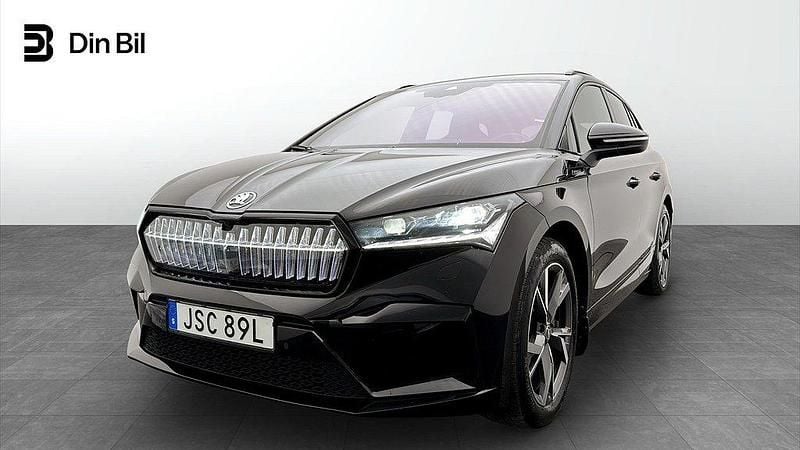 Svart (black magic metallic) Begagnad 2023 Skoda Enyaq iV SportLine SUV | 459 900 kr (Lite dyr) - Bild 1/4