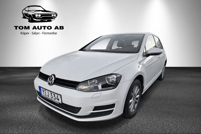 Vit Begagnad 2016 VW Golf VII Halvkombi | 89 000 kr (Bra pris) - Bild 1/4