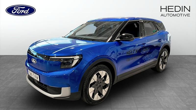 Blå (blue) Begagnad 2024 Ford Explorer Premium SUV | 449 900 kr - Bild 1/4