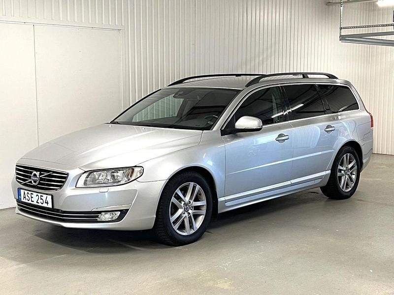 Silver Begagnad 2014 Volvo V70 Kombi | 148 900 kr (Lite dyr) - Bild 1/4