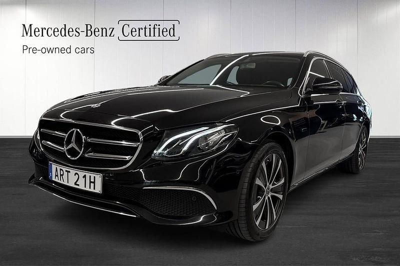 Svart Begagnad 2019 Mercedes E300 Kombi | 329 000 kr (Marknadspris) - Bild 1/4