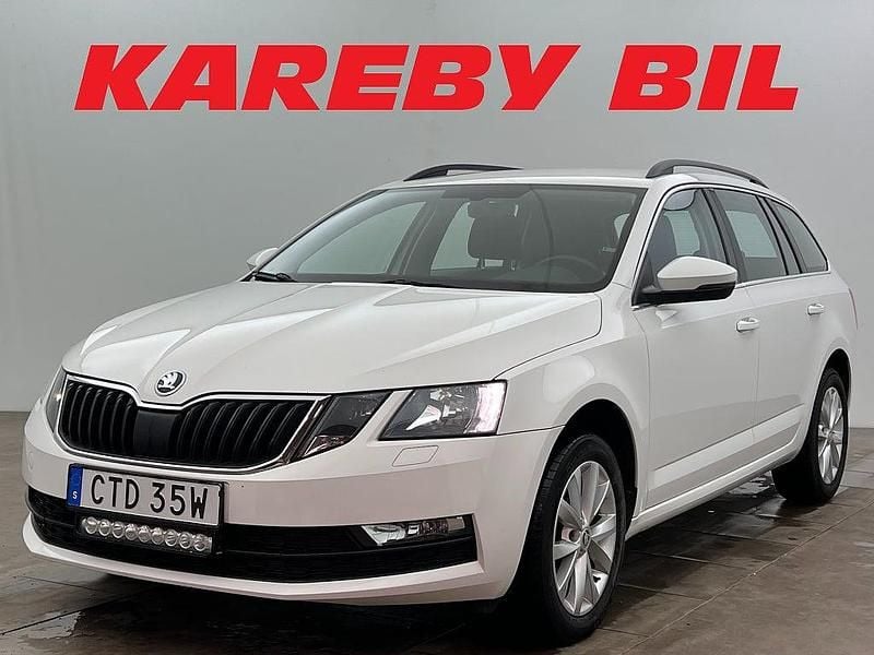 Vit Begagnad 2020 Skoda Octavia Ambition Kombi | 178 900 kr (Superpris) - Bild 1/3
