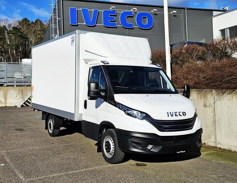 Ny Iveco Daily 140 HK (102 kW) 2025 Vit Van