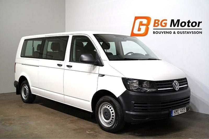 Vit Begagnad 2016 VW Caravelle Trendline Minibuss | 239 900 kr (Marknadspris) - Bild 1/4