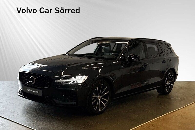 Blå Begagnad 2024 Volvo V60 Plus Kombi | 509 900 kr (Lite dyr) - Bild 1/3
