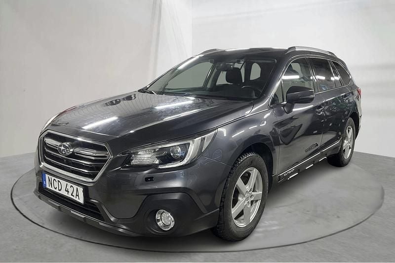 Grå Begagnad 2019 Subaru Outback Sedan | 249 000 kr (Marknadspris) - Bild 1/4
