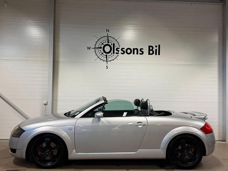 Begagnad Audi TT Roadster 180 HK (132 kW) 2002 Silver Cab