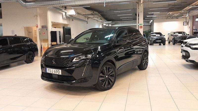 Svart Begagnad 2024 Peugeot 3008 GT SUV | 272 900 kr (Marknadspris) - Bild 1/4