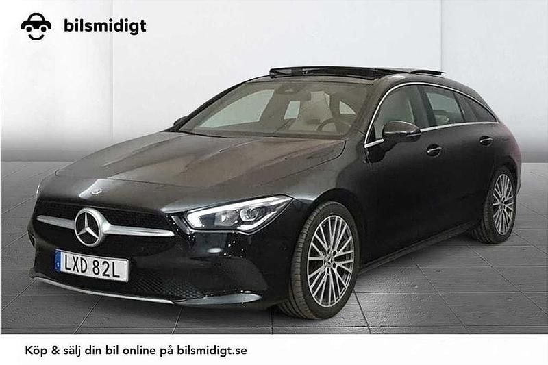 Svart Begagnad 2022 Mercedes CLA220 Sedan | 338 900 kr (Dyr) - Bild 1/3