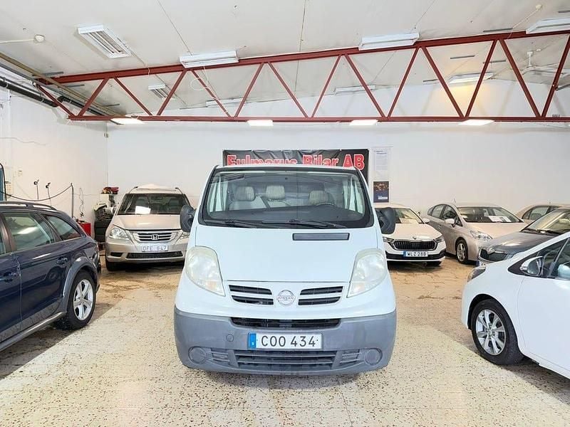 Begagnad Nissan Primastar 114 HK (83 kW) 2008 Vit Minibuss