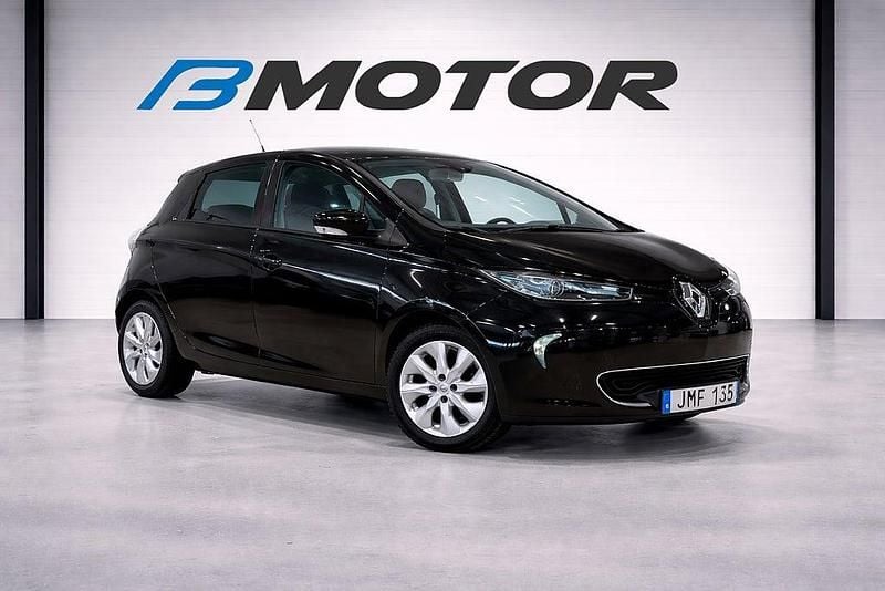 Begagnad Renault Zoe 64 kW (88 HK) 2015 Svart Halvkombi