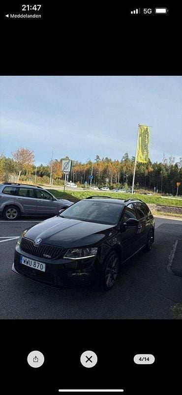 Svart Begagnad 2015 Skoda Octavia RS Kombi | 105 000 kr (Superpris) - Bild 1/4