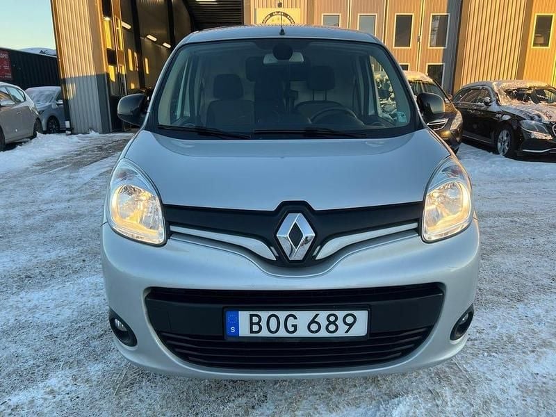 Begagnad Renault Kangoo 90 HK (66 kW) 2018 Grå Van