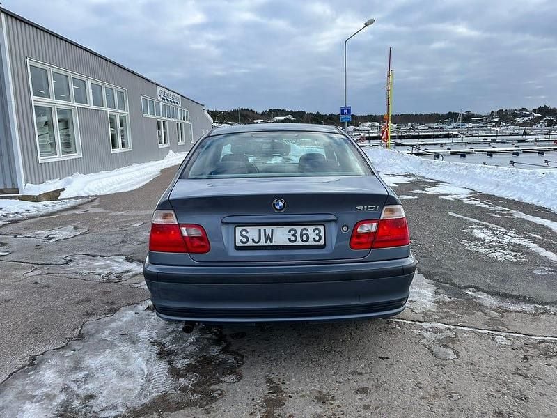 Begagnad BMW 316 105 HK (77 kW) 2001