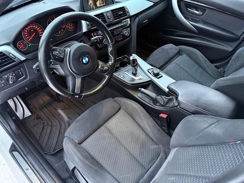 Begagnad BMW 318 150 HK (110 kW) 2016 Kombi