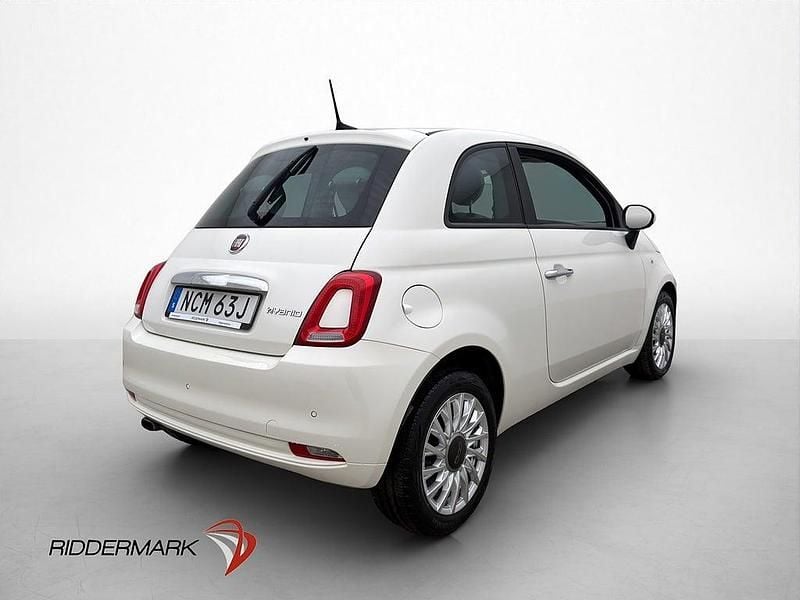 Begagnad Fiat 500 Lounge 71 HK (52 kW) 2020 Vit Halvkombi