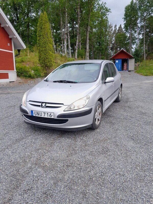 Grå Begagnad 2004 Peugeot 307 Halvkombi | 13 000 kr (Bra pris) - Bild 1/4