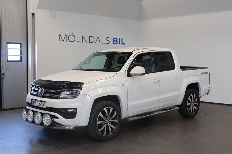 Vit Begagnad 2017 VW Amarok Highline Pickup | 224 900 kr (Marknadspris) - Bild 1/4