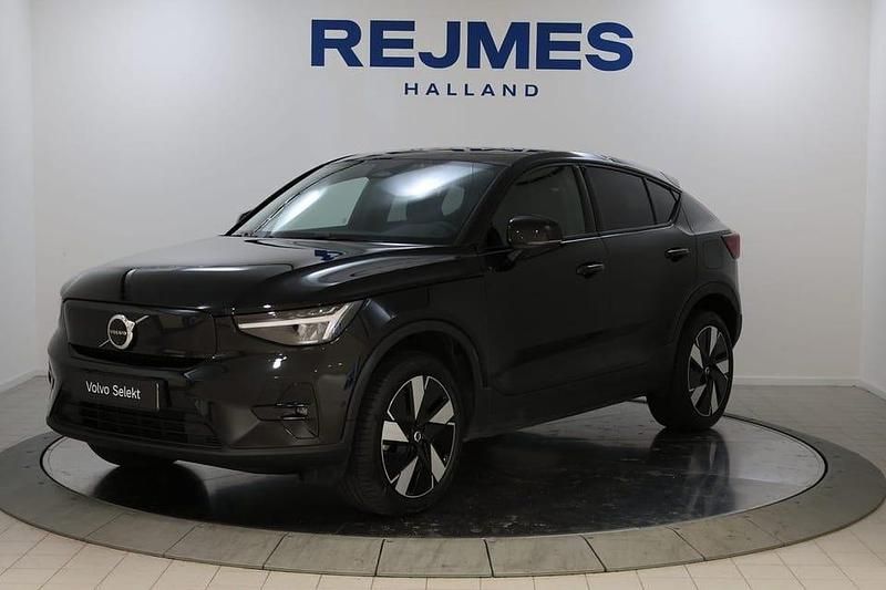 Svart Begagnad 2025 Volvo EC40 Plus SUV | 449 500 kr (Lite dyr) - Bild 1/4