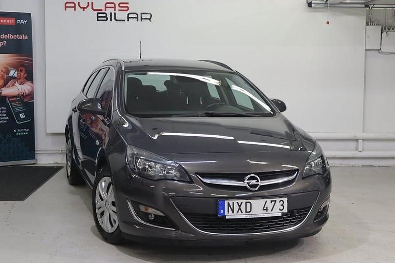 Grå Begagnad 2013 Opel Astra Sport Kombi | 59 900 kr (Marknadspris) - Bild 1/4