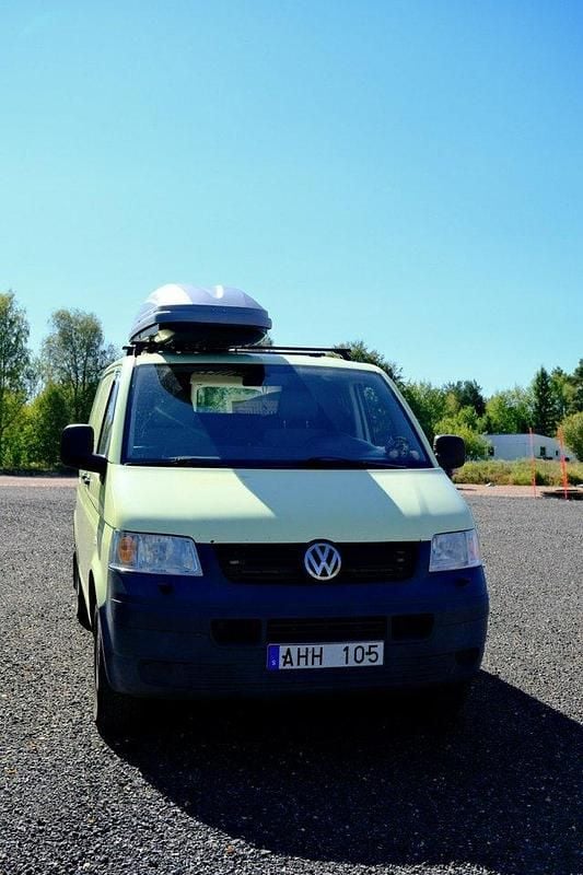 Grön Begagnad 2008 VW T5 Van | 59 000 kr (Marknadspris) - Bild 1/4