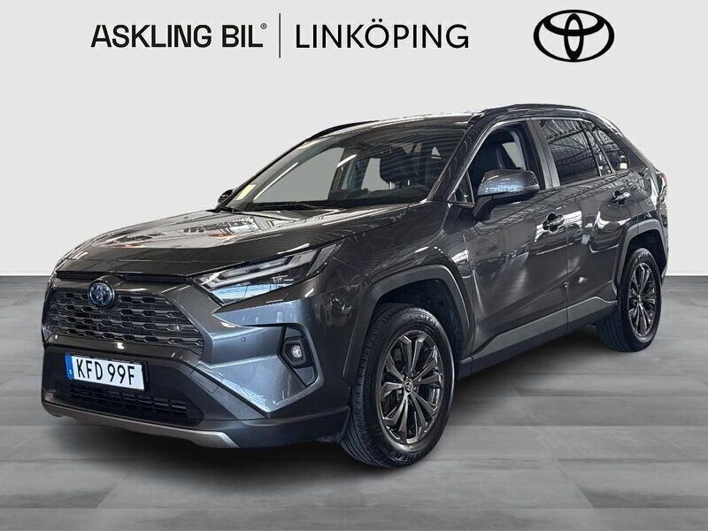 Mörkgrå (grå) Begagnad 2022 Toyota RAV4 Hybrid Executive SUV | 389 000 kr (Marknadspris) - Bild 1/3