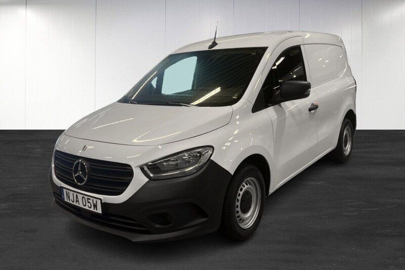 Vit (white) Begagnad 2022 Mercedes Citan 110 Van | 181 125 kr (Marknadspris) - Bild 1/4