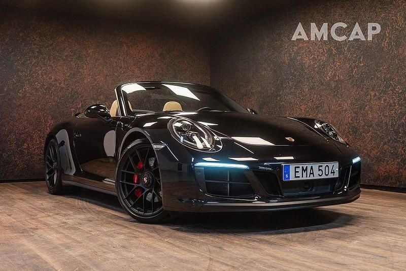 Svart Begagnad 2018 Porsche 911 Carrera Cabriolet Chrono Cab | 1 349 500 kr - Bild 1/4