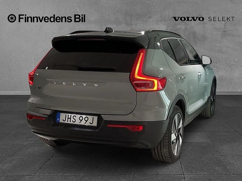 Begagnad Volvo EX40 Performance 328 kW (447 HK) 2024 Grå SUV