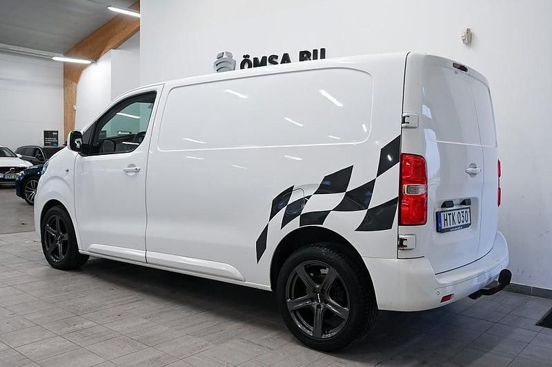 Begagnad Citroën Jumpy 122 HK (89 kW) 2016 Vit Minibuss