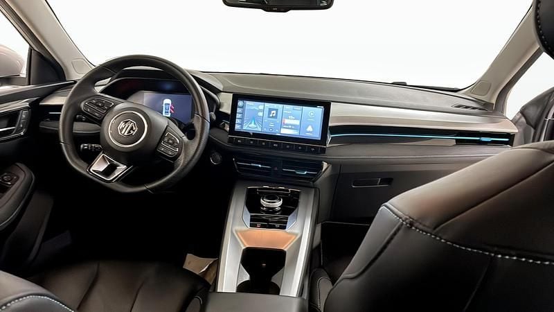 Begagnad MG MG5 EV Luxury 130 kW (177 HK) 2022 Grå Kombi