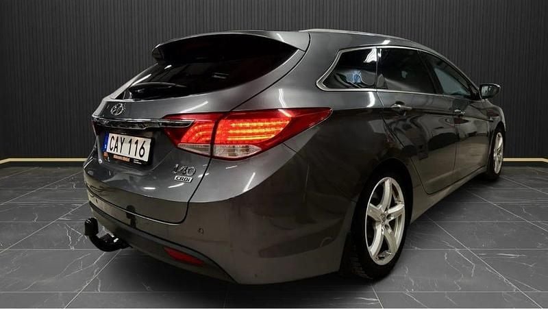 Begagnad Hyundai i40 136 HK (100 kW) 2013 Silver Kombi