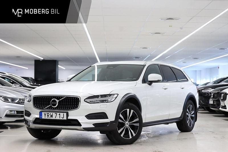 Vit Begagnad 2021 Volvo V90 CC Momentum Kombi | 309 900 kr (Marknadspris) - Bild 1/3