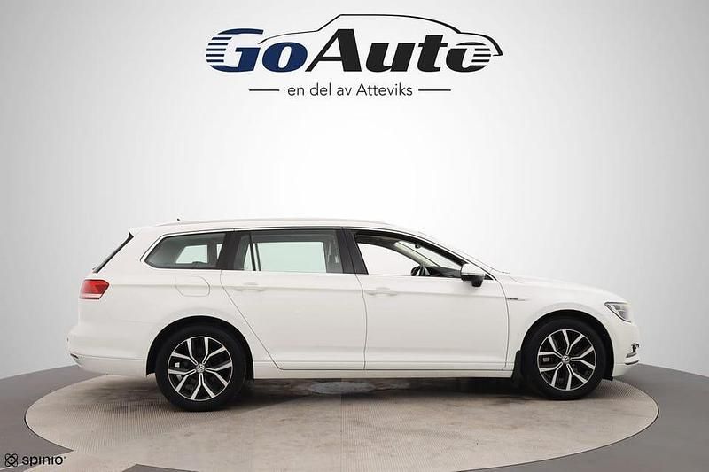 Begagnad VW Passat 151 HK (111 kW) 2016 Vit Kombi
